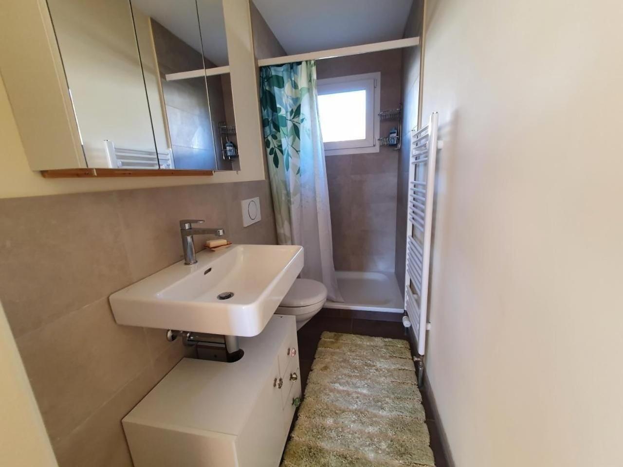 Ferienwohnung In Der Gartenstadt, Liebefeld Bern Exteriör bild